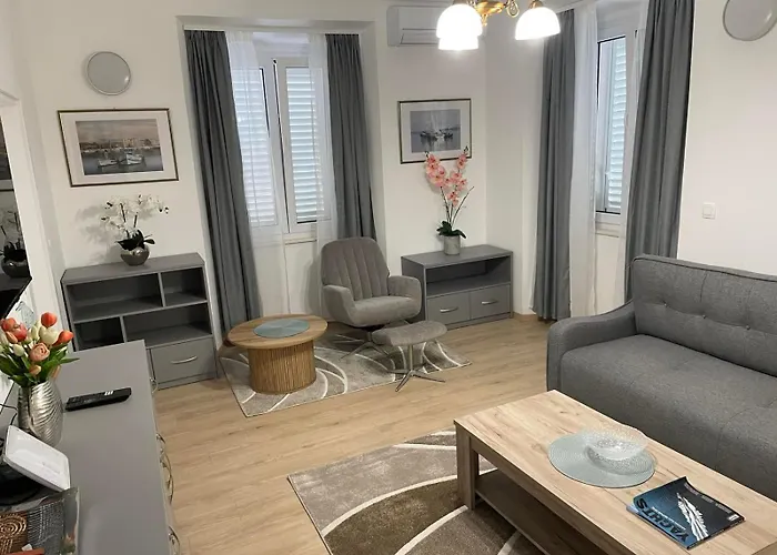 Anima Mea Old Town Apartments